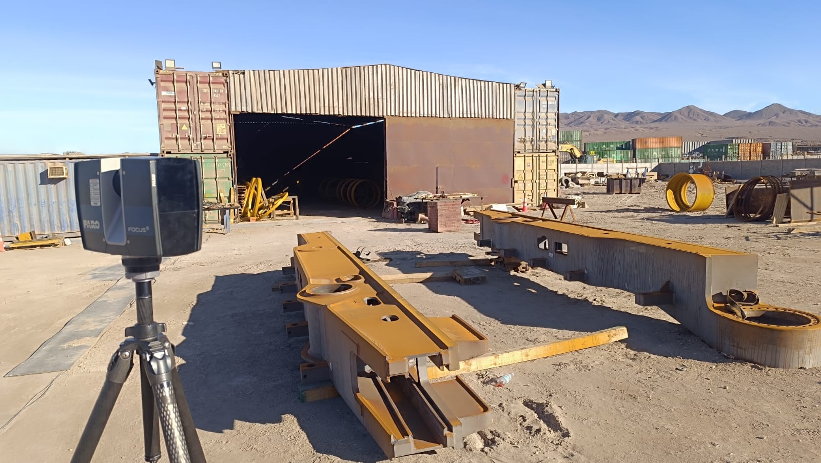Escaneo láser 3D de bastidores PV351